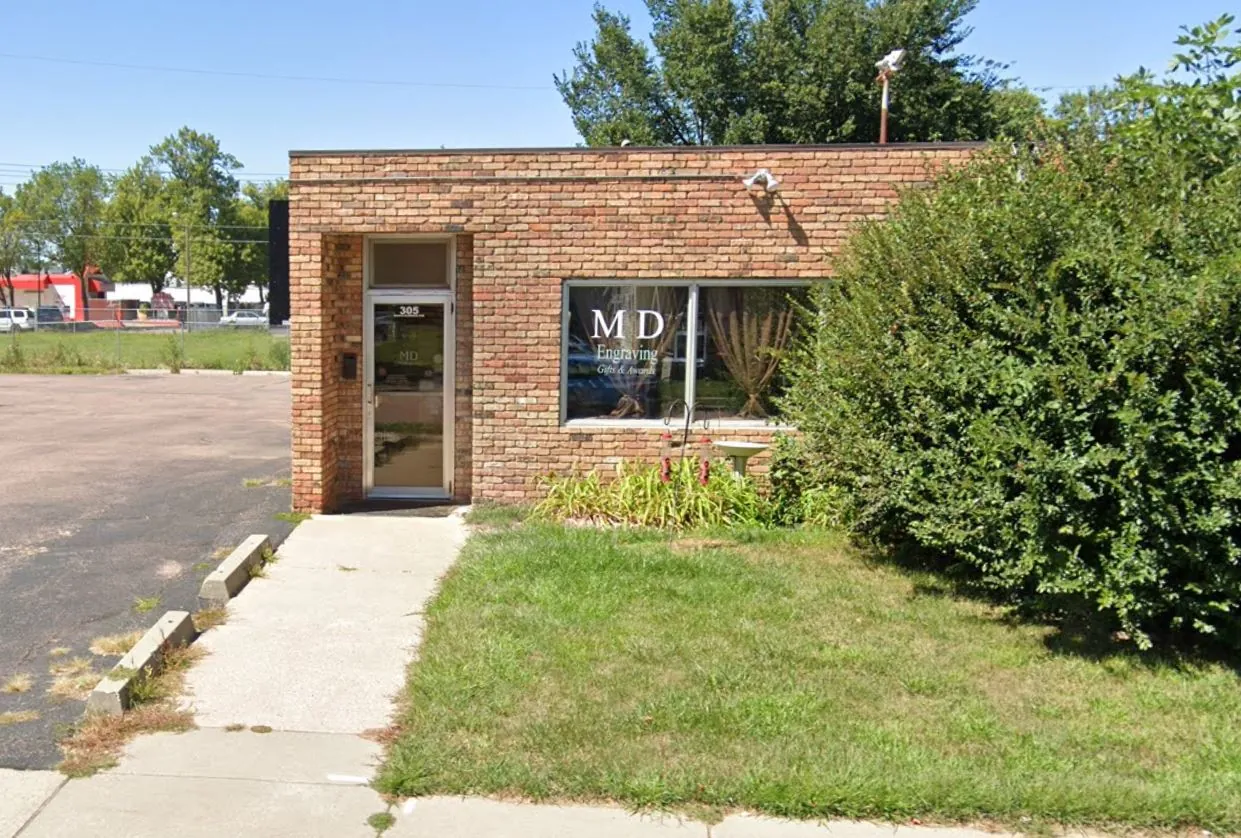 The shop at 305 S Elmwood Ave in Sioux Falls