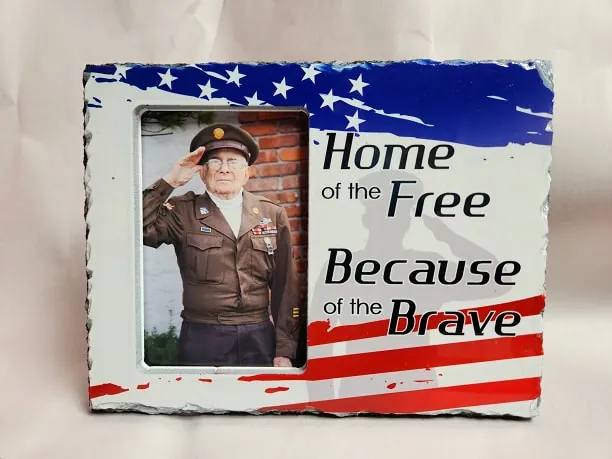 Ceramic Frame — Hero recognition figures